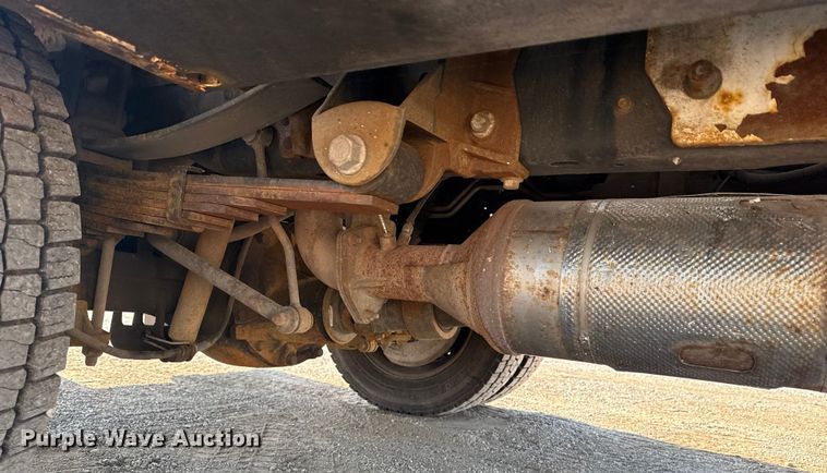 image for item NU9642 2011 Ford F550 Super Duty bucket truck