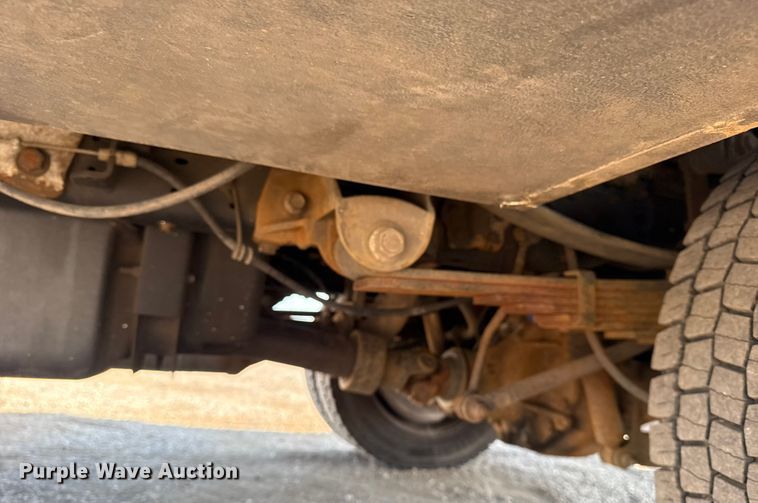 image for item NU9642 2011 Ford F550 Super Duty bucket truck