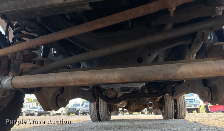 image for item NU9642 2011 Ford F550 Super Duty bucket truck