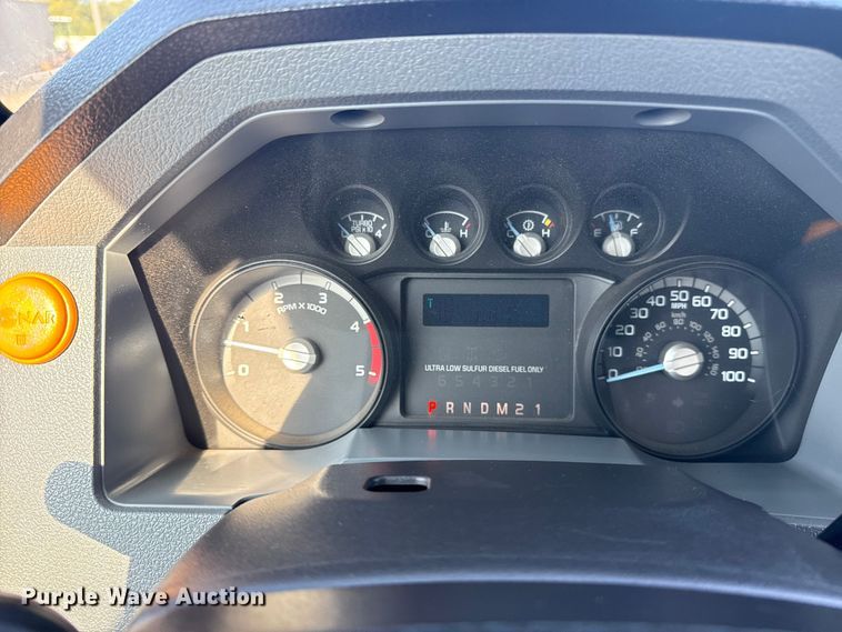 image for item NU9642 2011 Ford F550 Super Duty bucket truck