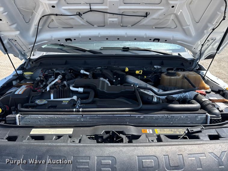 image for item NU9642 2011 Ford F550 Super Duty bucket truck