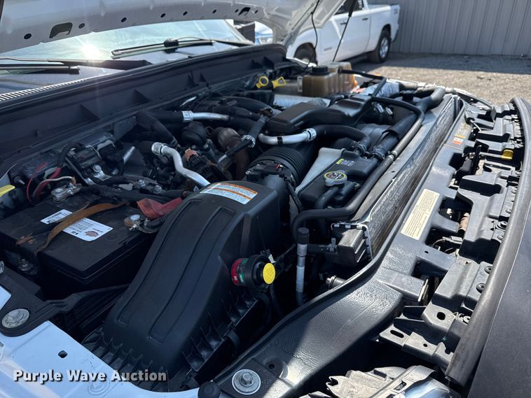 image for item NU9642 2011 Ford F550 Super Duty bucket truck