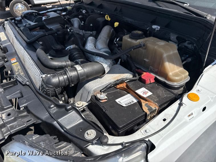 image for item NU9642 2011 Ford F550 Super Duty bucket truck