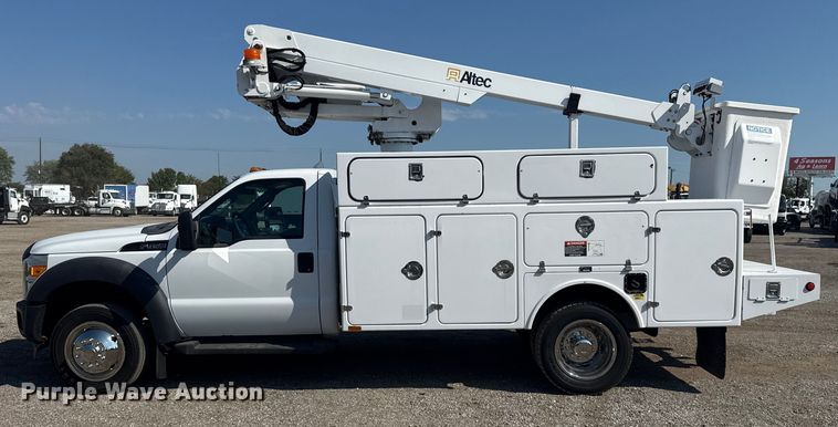 image for item NU9644 2012 Ford F450 Super Duty bucket truck