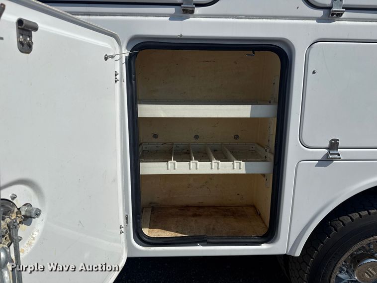 image for item NU9644 2012 Ford F450 Super Duty bucket truck