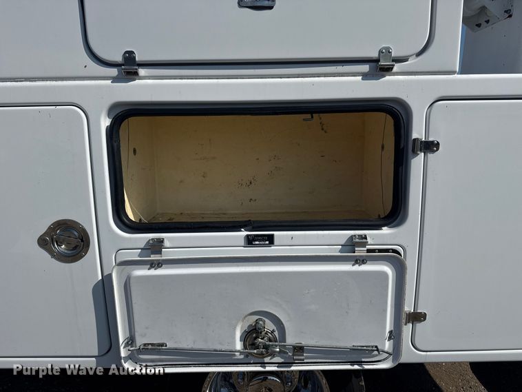 image for item NU9644 2012 Ford F450 Super Duty bucket truck