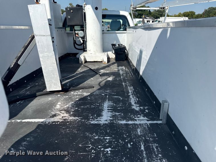 image for item NU9644 2012 Ford F450 Super Duty bucket truck