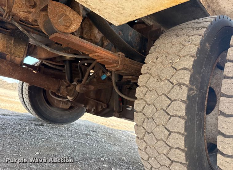 image for item NU9644 2012 Ford F450 Super Duty bucket truck