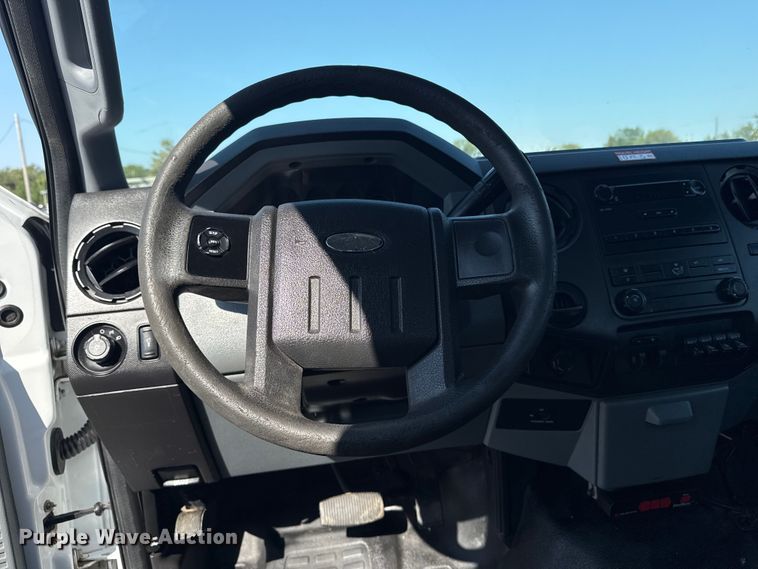 image for item NU9644 2012 Ford F450 Super Duty bucket truck