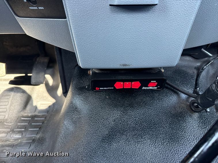 image for item NU9644 2012 Ford F450 Super Duty bucket truck