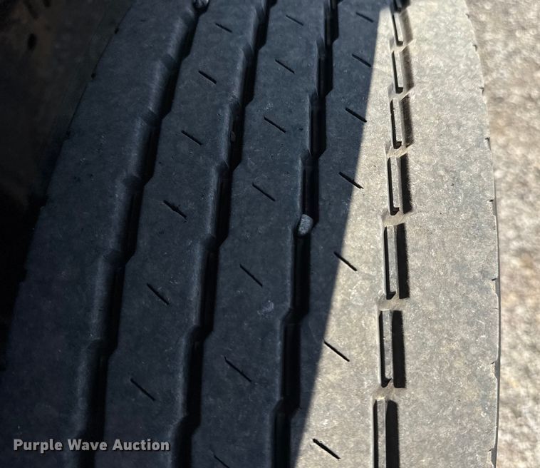 image for item NU9644 2012 Ford F450 Super Duty bucket truck