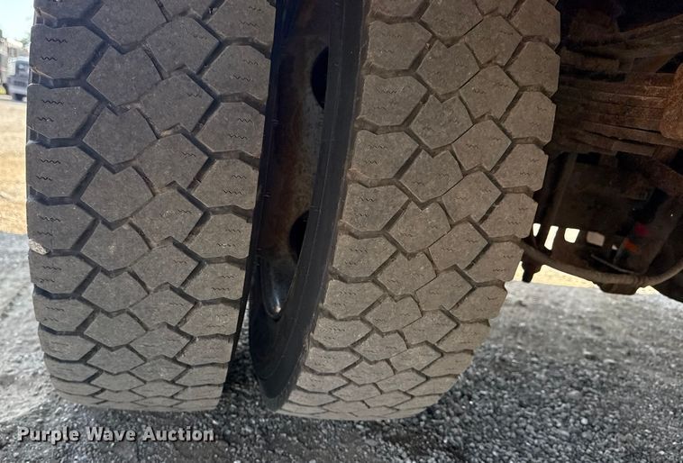 image for item NU9644 2012 Ford F450 Super Duty bucket truck