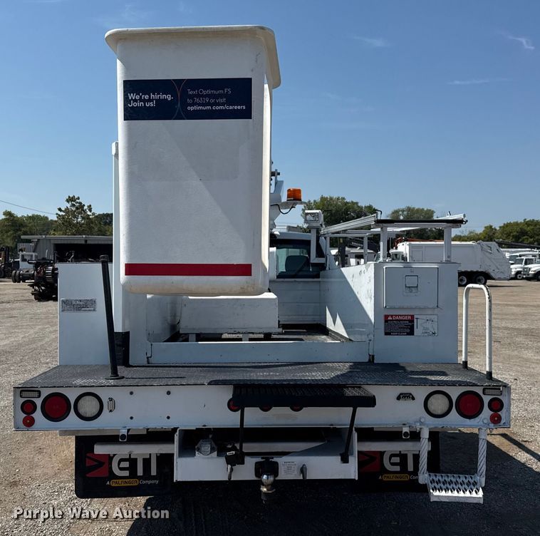 image for item NU9648 2017 Ford F450 Super Duty bucket truck