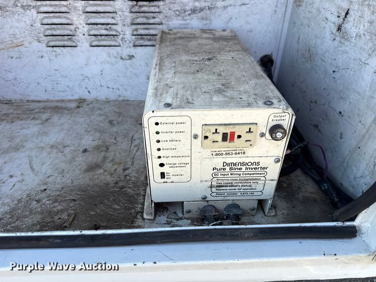 image for item NU9648 2017 Ford F450 Super Duty bucket truck