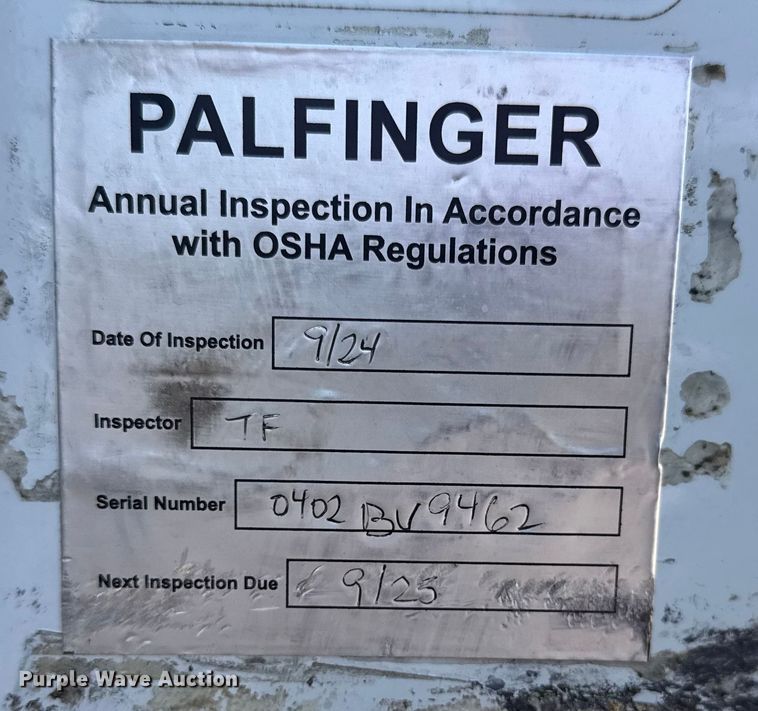 image for item NU9648 2017 Ford F450 Super Duty bucket truck