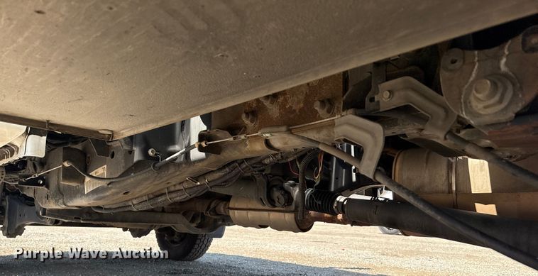 image for item NU9648 2017 Ford F450 Super Duty bucket truck