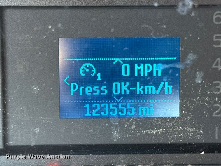 image for item NU9648 2017 Ford F450 Super Duty bucket truck