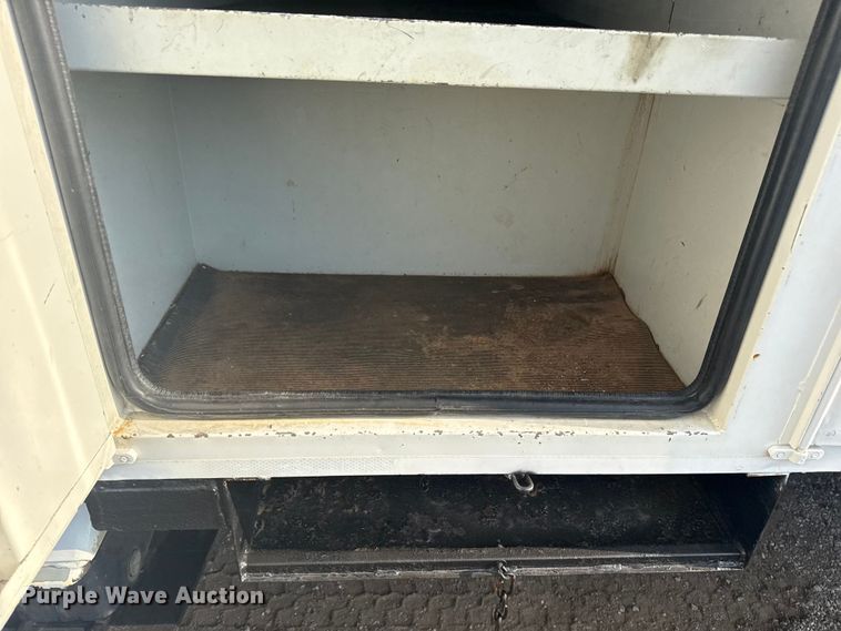 image for item NU9652 2019 Freightliner Business Class M2 digger derrick truck