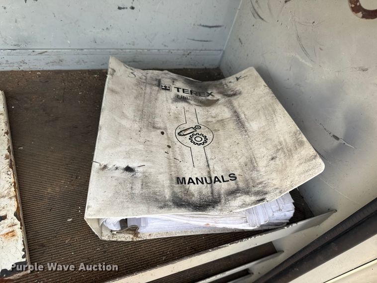 image for item NU9652 2019 Freightliner Business Class M2 digger derrick truck