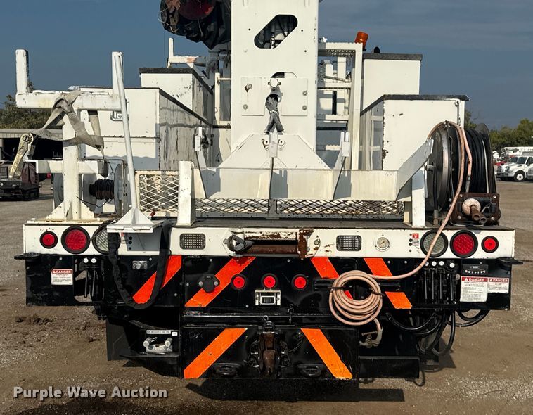 image for item NU9652 2019 Freightliner Business Class M2 digger derrick truck