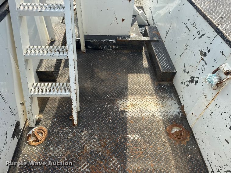 image for item NU9652 2019 Freightliner Business Class M2 digger derrick truck