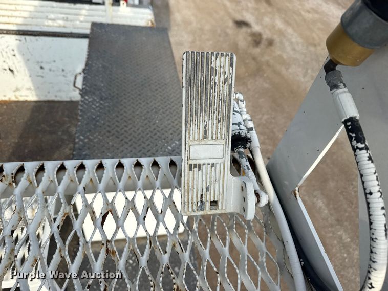 image for item NU9652 2019 Freightliner Business Class M2 digger derrick truck