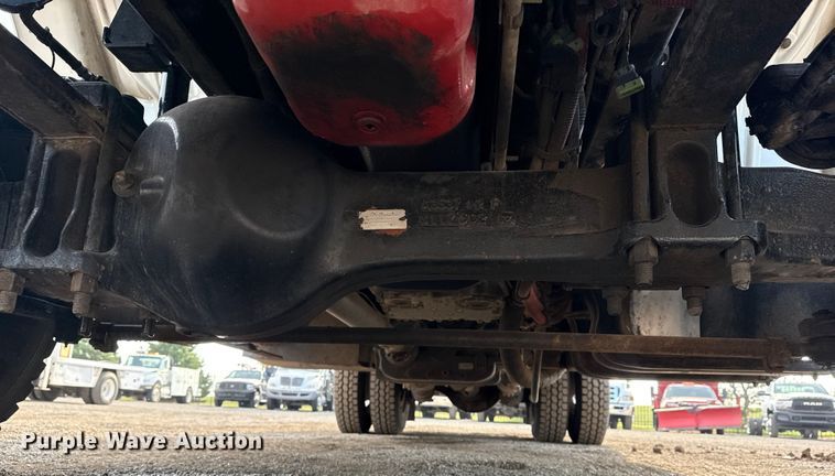 image for item NU9652 2019 Freightliner Business Class M2 digger derrick truck