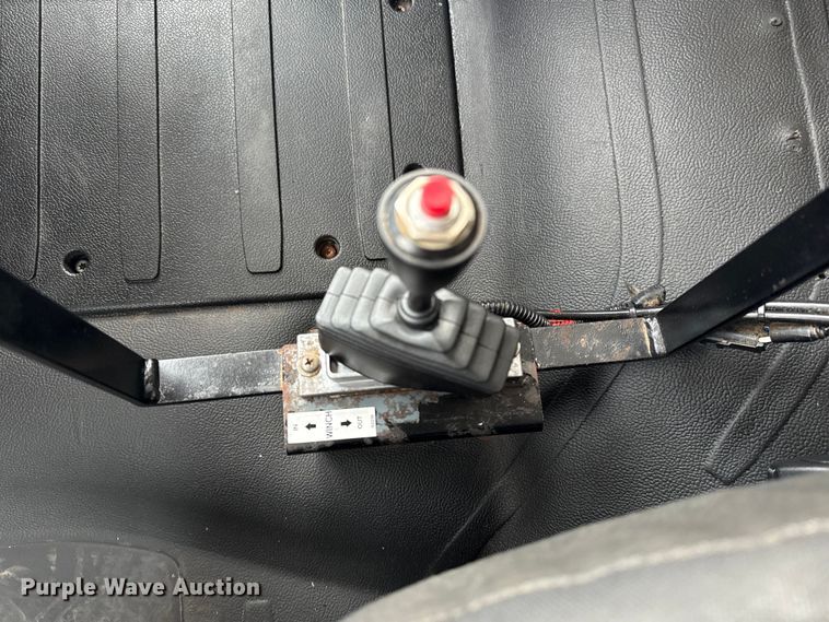 image for item NU9652 2019 Freightliner Business Class M2 digger derrick truck