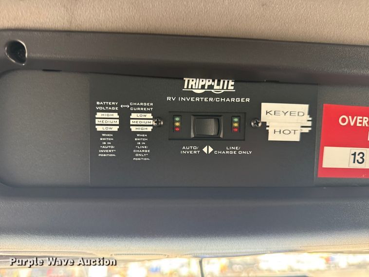 image for item NU9652 2019 Freightliner Business Class M2 digger derrick truck