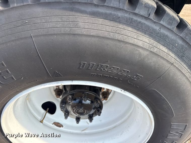 image for item NU9652 2019 Freightliner Business Class M2 digger derrick truck