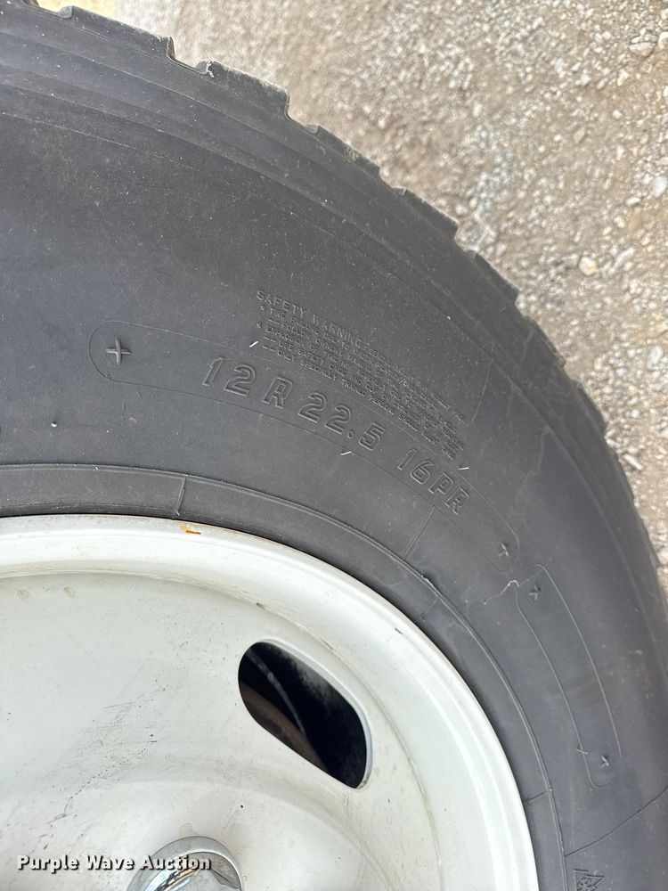 image for item NU9652 2019 Freightliner Business Class M2 digger derrick truck