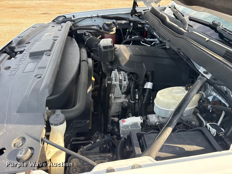 image for item NU9653 2016 Chevrolet Silverado 3500HD Double Cab utility bed pickup truck