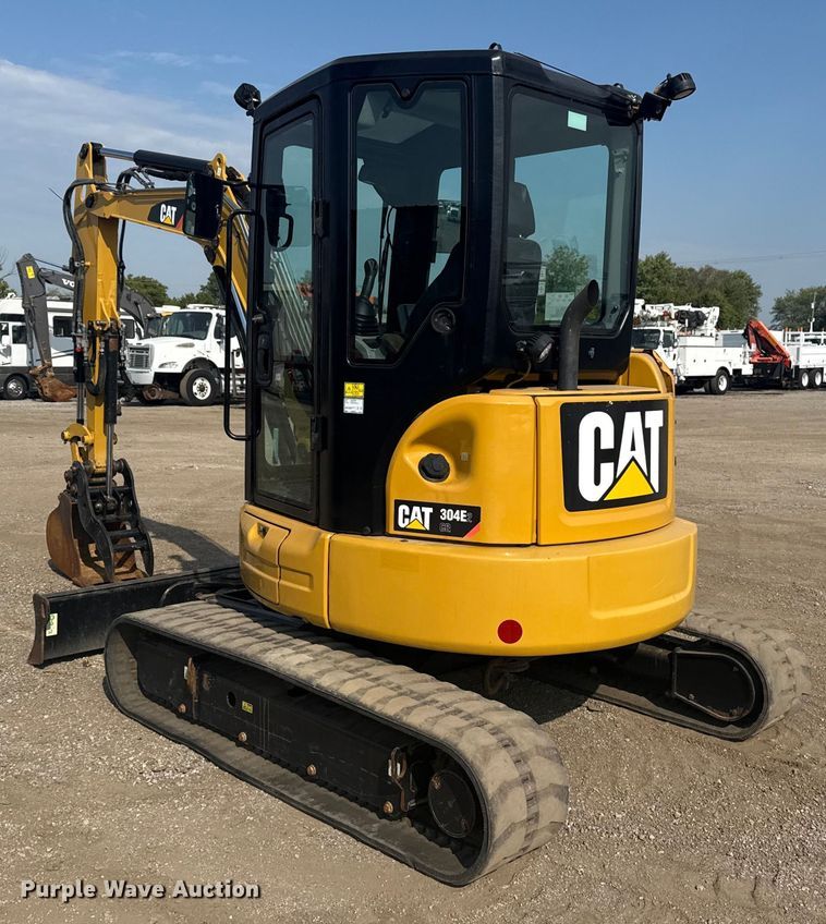image for item NU9655 2018 Caterpillar 304E2 CR mini excavator
