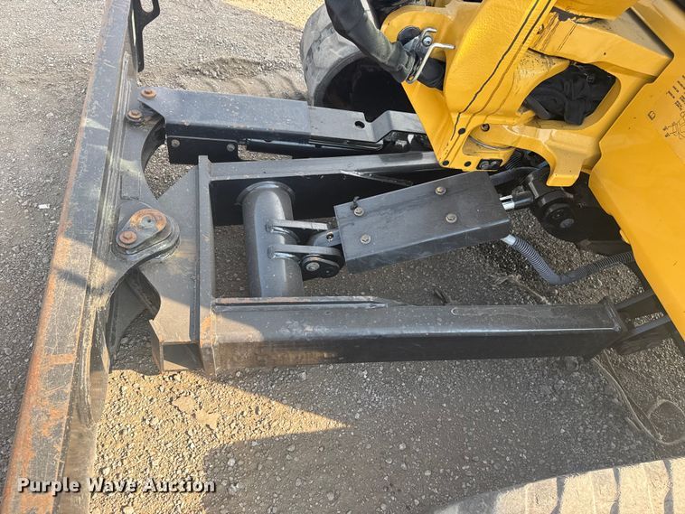image for item NU9655 2018 Caterpillar 304E2 CR mini excavator