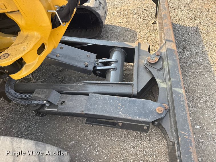 image for item NU9655 2018 Caterpillar 304E2 CR mini excavator