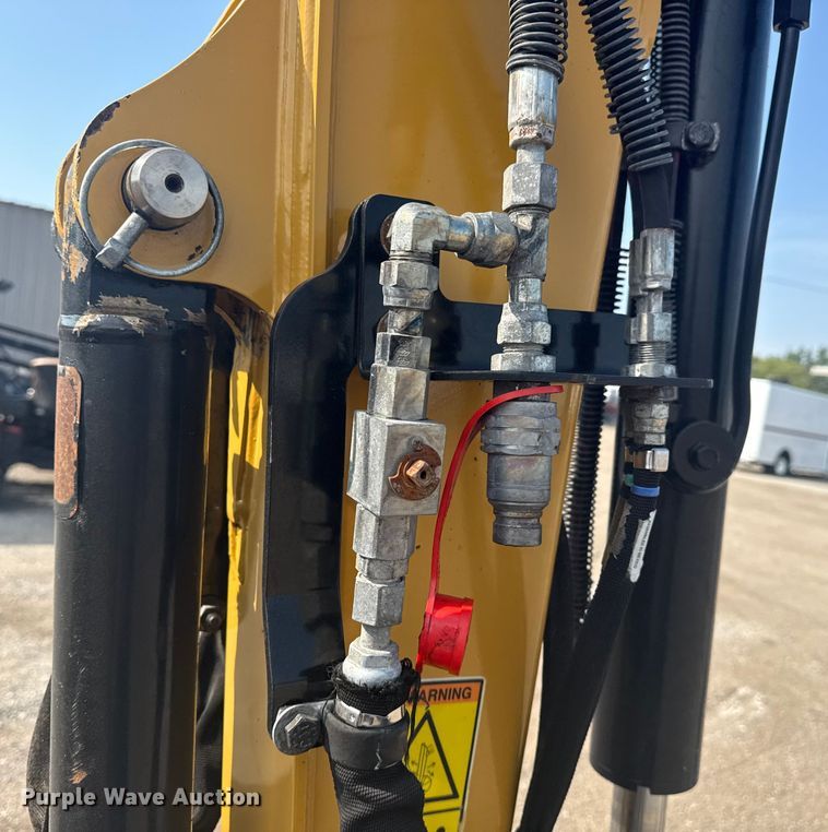 image for item NU9655 2018 Caterpillar 304E2 CR mini excavator