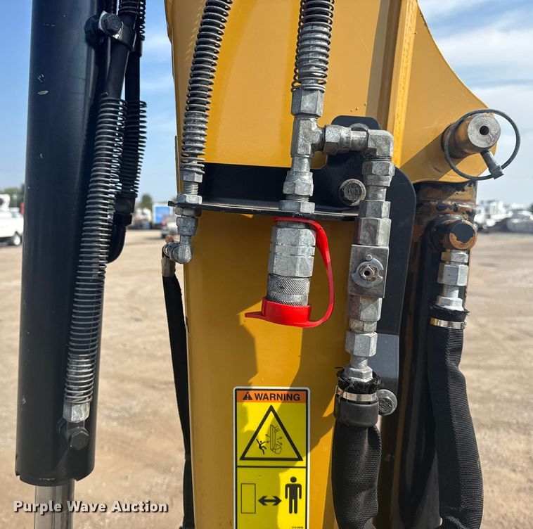 image for item NU9655 2018 Caterpillar 304E2 CR mini excavator