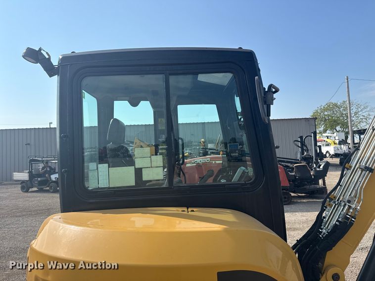 image for item NU9655 2018 Caterpillar 304E2 CR mini excavator