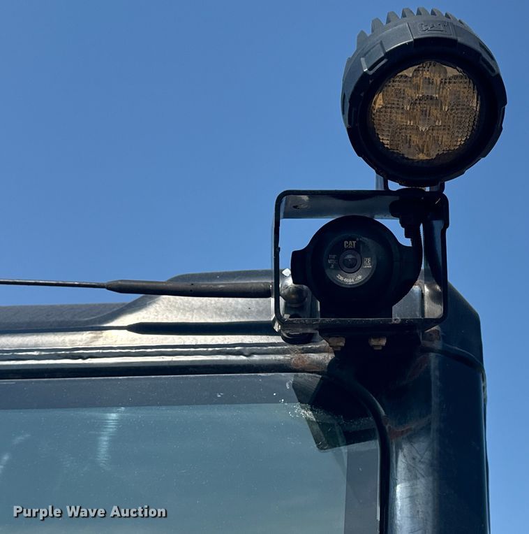 image for item NU9655 2018 Caterpillar 304E2 CR mini excavator