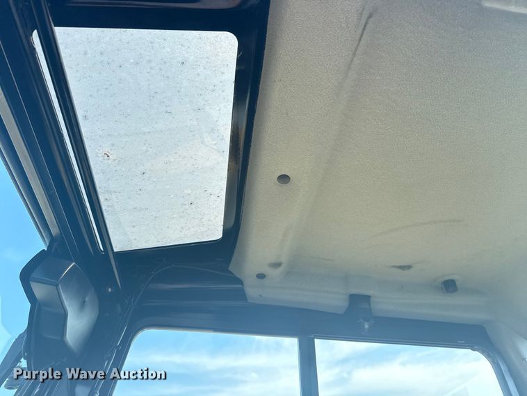 image for item NU9655 2018 Caterpillar 304E2 CR mini excavator