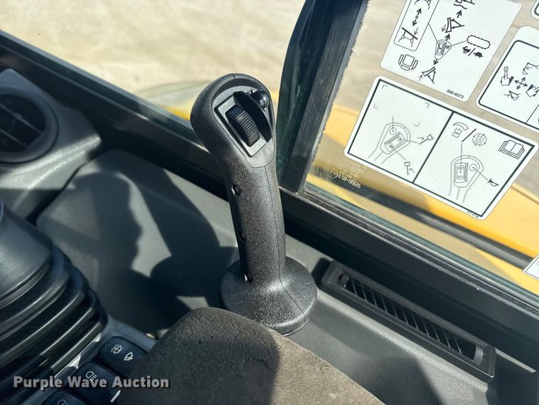 image for item NU9655 2018 Caterpillar 304E2 CR mini excavator