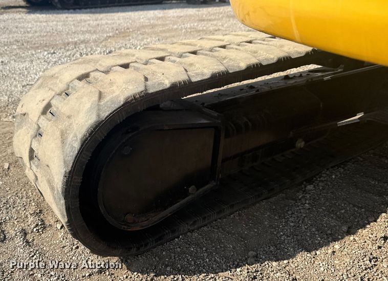 image for item NU9655 2018 Caterpillar 304E2 CR mini excavator