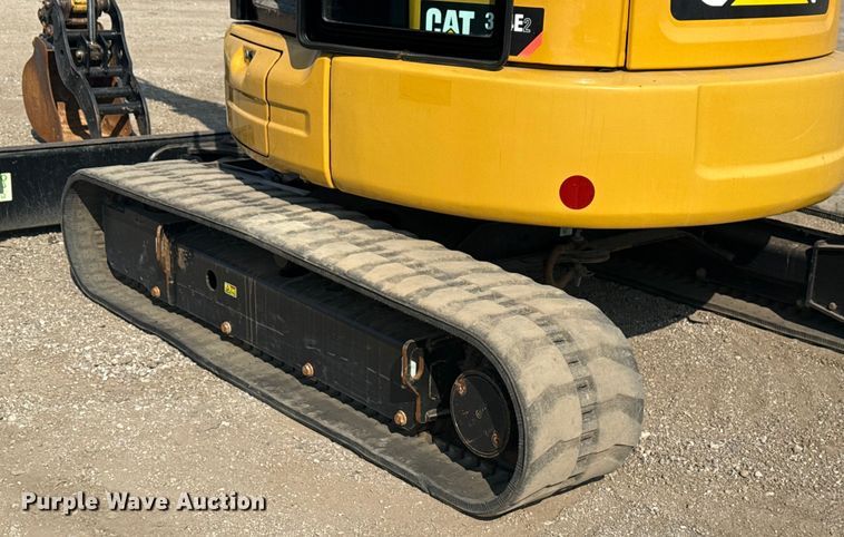 image for item NU9655 2018 Caterpillar 304E2 CR mini excavator