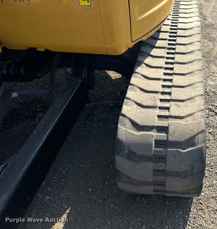 image for item NU9655 2018 Caterpillar 304E2 CR mini excavator