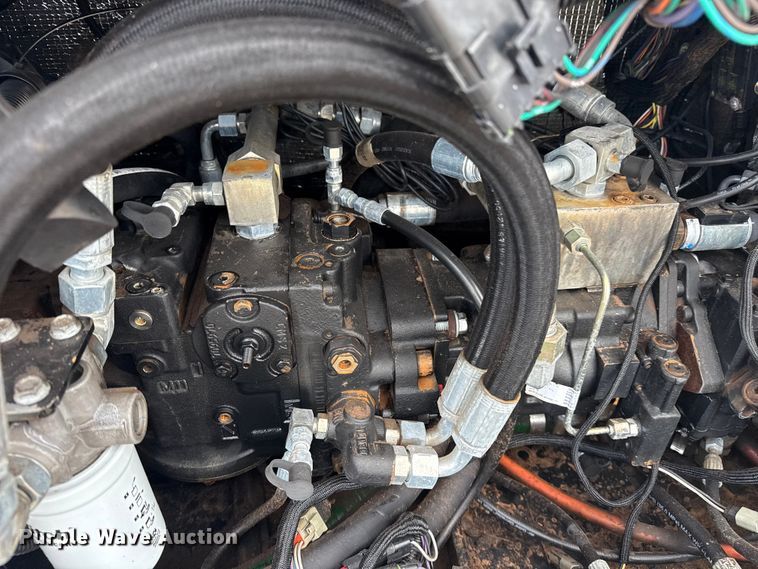 image for item NU9656 Ditch Witch JT3020 All Terrain directional boring unit