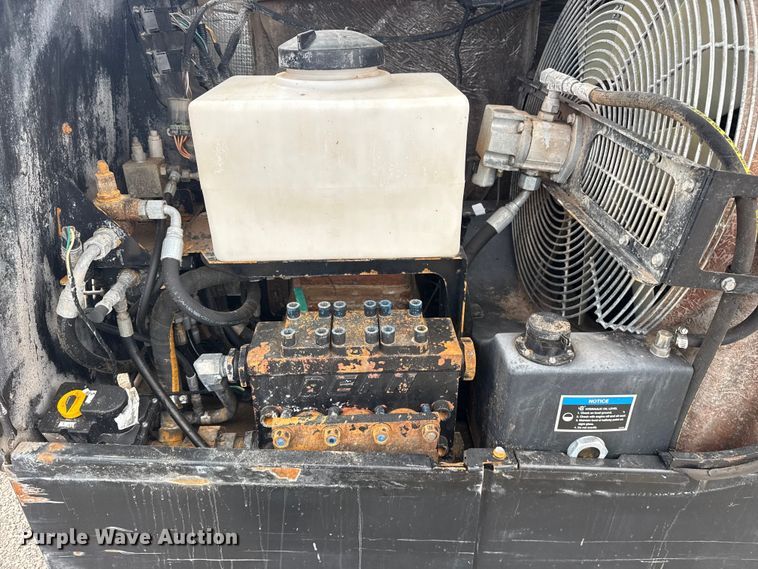 image for item NU9656 Ditch Witch JT3020 All Terrain directional boring unit