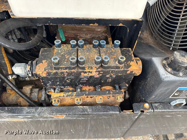 image for item NU9656 Ditch Witch JT3020 All Terrain directional boring unit