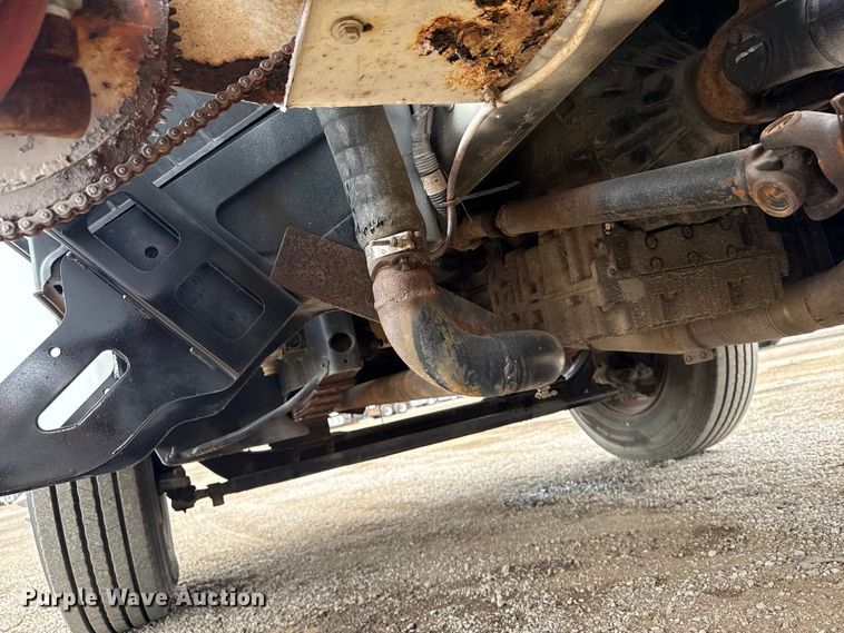 image for item NU9668 2004 Sterling L-Line water truck