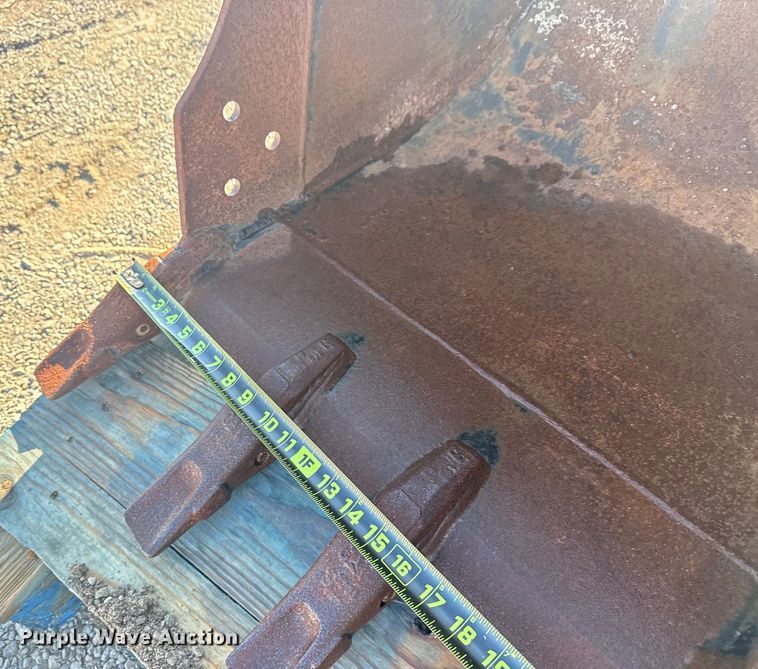 image for item NU9671 Excavator bucket