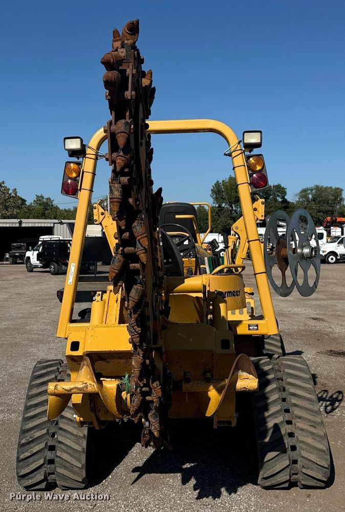 image for item NU9677 2015 Vermeer RTX750 trencher
